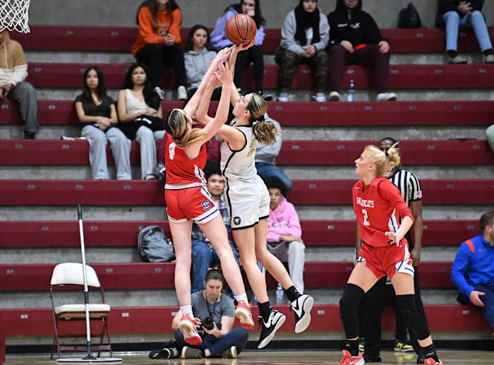 Archbishop Mitty vs St Ignatius CIF CCS Open Division Final February 23, 2024 Photo-Greg Jungferman46